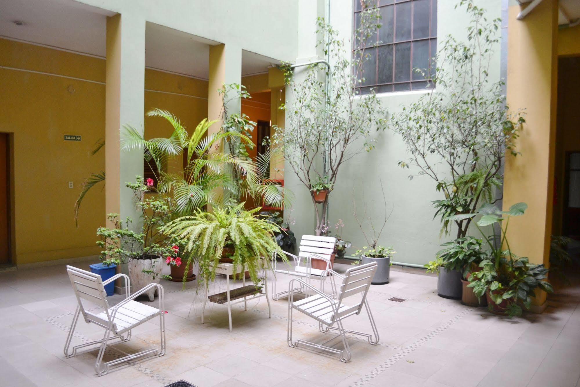 Hotel Alcazar Buenos Aires Extérieur photo